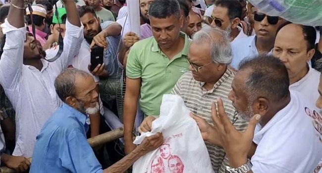 নিরপরাধ ব্যক্তির নামে মামলা করবেন না : রিজভী