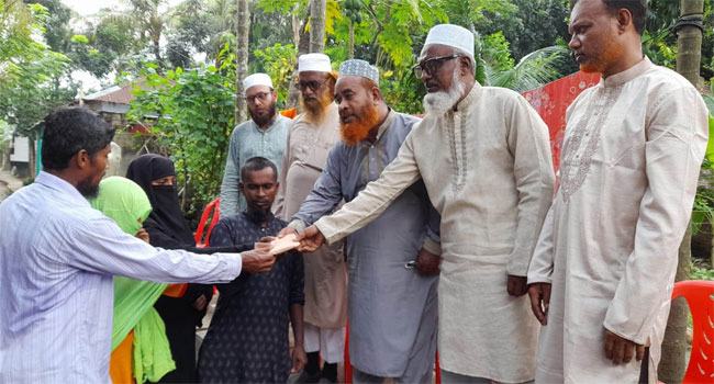 ছাত্র আন্দোলনে ৪ শহীদ পরিবারে নাটোর জামায়াতের সহয়তা