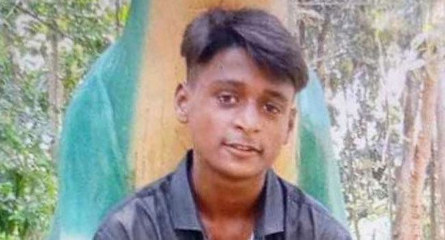 অটোরিকশা ছিনিয়ে নিয়ে চালককে গলা কেটে হত্যা