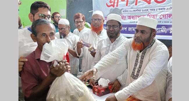 ভারত পানি না দিয়ে দেশকে মরুভূমি বানায় আর বর্ষায় বন্যা উপহার দেয় : গোলাম পরওয়ার