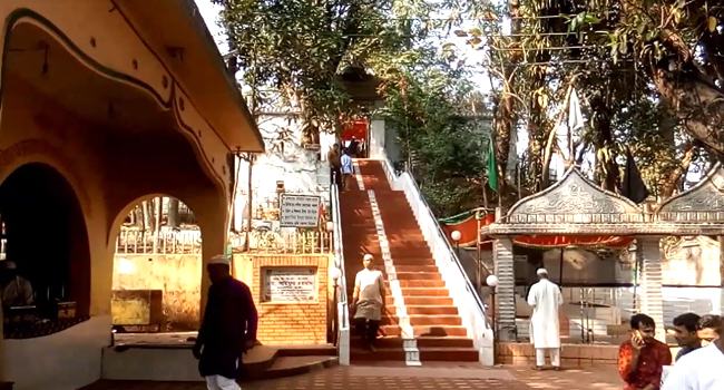 সিলেটের শাহপরানের মাজারে গান-বাজনা বন্ধের ঘোষণা