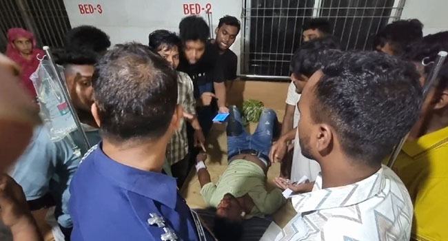 পলাশে হাটবাজার পরিচালনা নিয়ে সংঘর্ষে আহত ২০