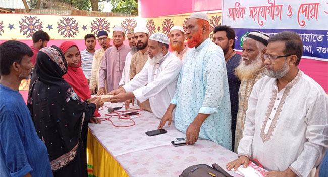বগুড়ায় শহীদ কমর উদ্দিনের পরিবারকে জামায়াতের অর্থ সহায়তা