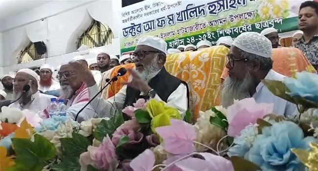 দেশের টাকা যারা বিদেশে পাচার করেছে তারা দেশ প্রেমিক না : আ ফ ম খালেদ