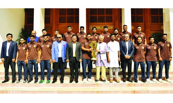 জাতীয় ক্রিকেট দলকে প্রধান উপদেষ্টার সংবর্ধনা