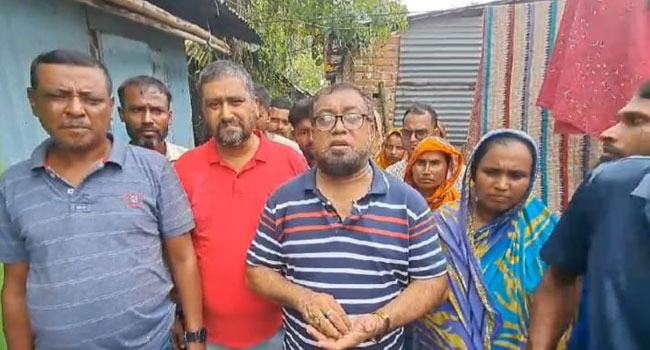 নোয়াখালীতে বন্যাদুর্গতদের মাঝে যুবদলের খাদ্য ও নগদ অর্থ সহায়তা