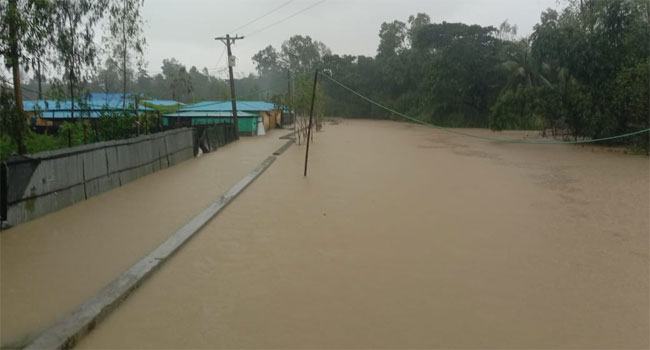টেকনাফে অতি বৃষ্টিতে অর্ধশতাধিক গ্রাম প্লাবিত