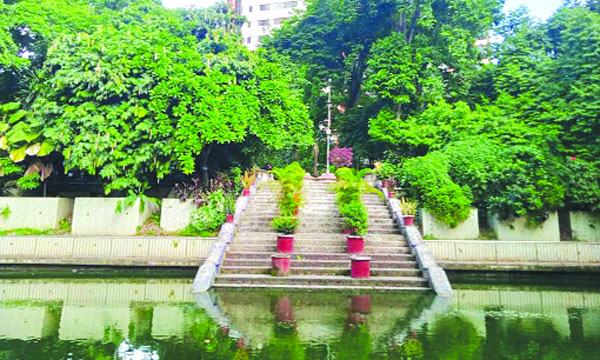 বলধা গার্ডেন যান্ত্রিক শহরে বিশুদ্ধ বাতাসের স্থান