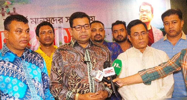 গত ১৫ বছর আমার কণ্ঠ রোধ করে রাখা হয়েছিল : শিল্পী মনির খান