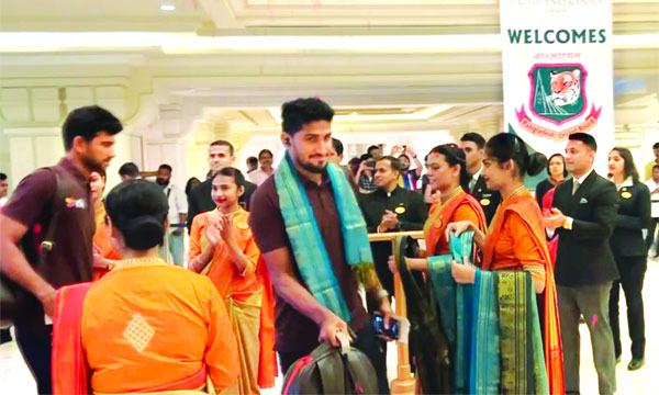 ভারতেও দুই টেস্ট জিততে চান শান্ত