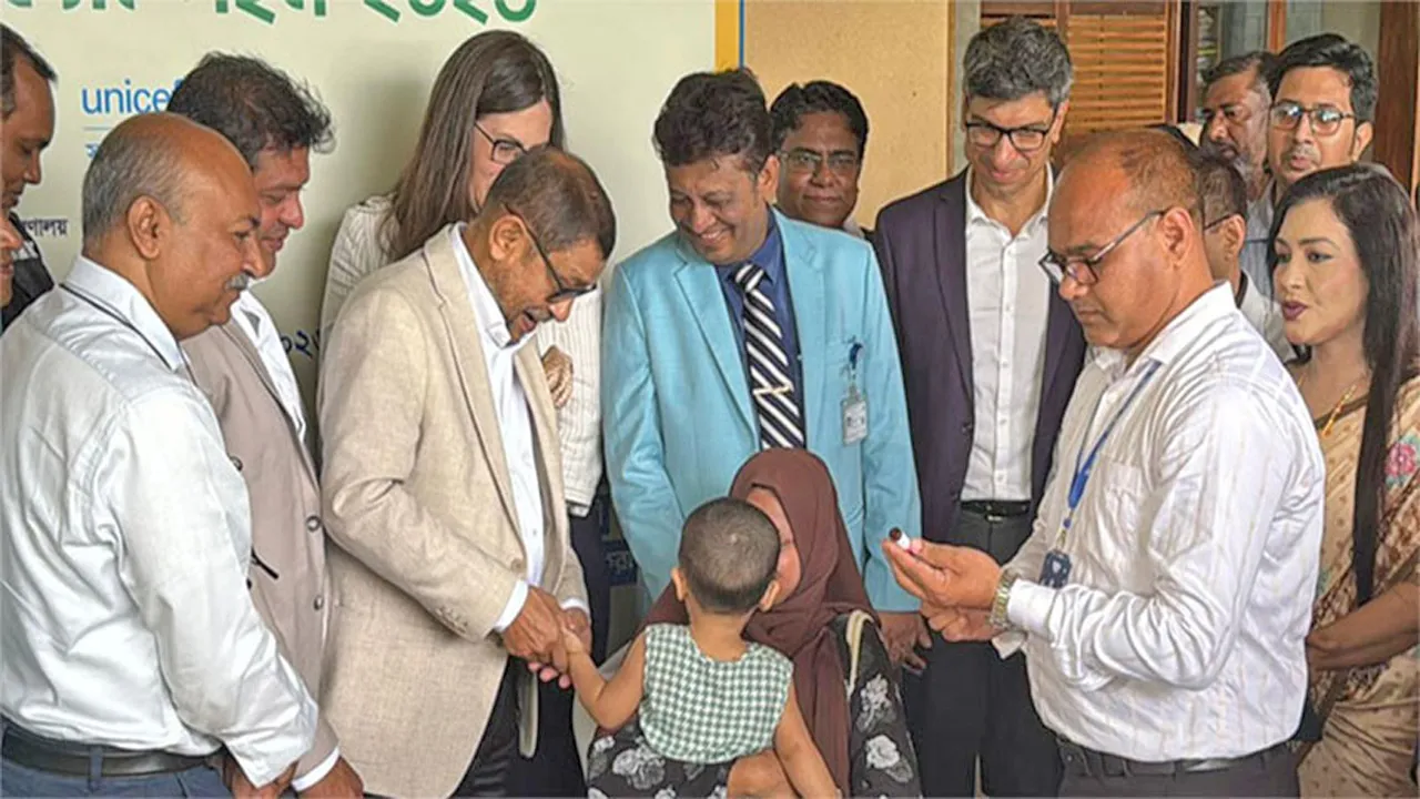 নিয়মিত টিকা না দেয়ায় শিশুদের বড় একটি অংশ হামে আক্রান্ত হচ্ছে : স্বাস্থ্যমন্ত্রী