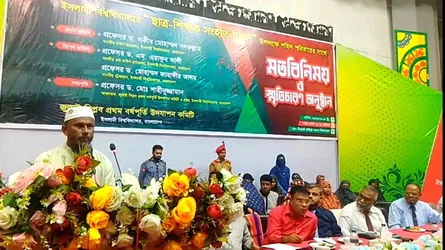‘ছেলের সেই রক্তমাখা মুখ এখনো ভুলতে পারি না’