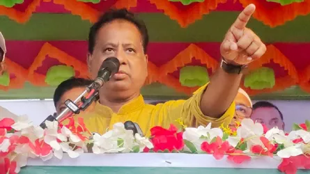 আওয়ামী লীগ লুটপাটের রাজত্ব কায়েম করে ভারতে পালিয়েছে