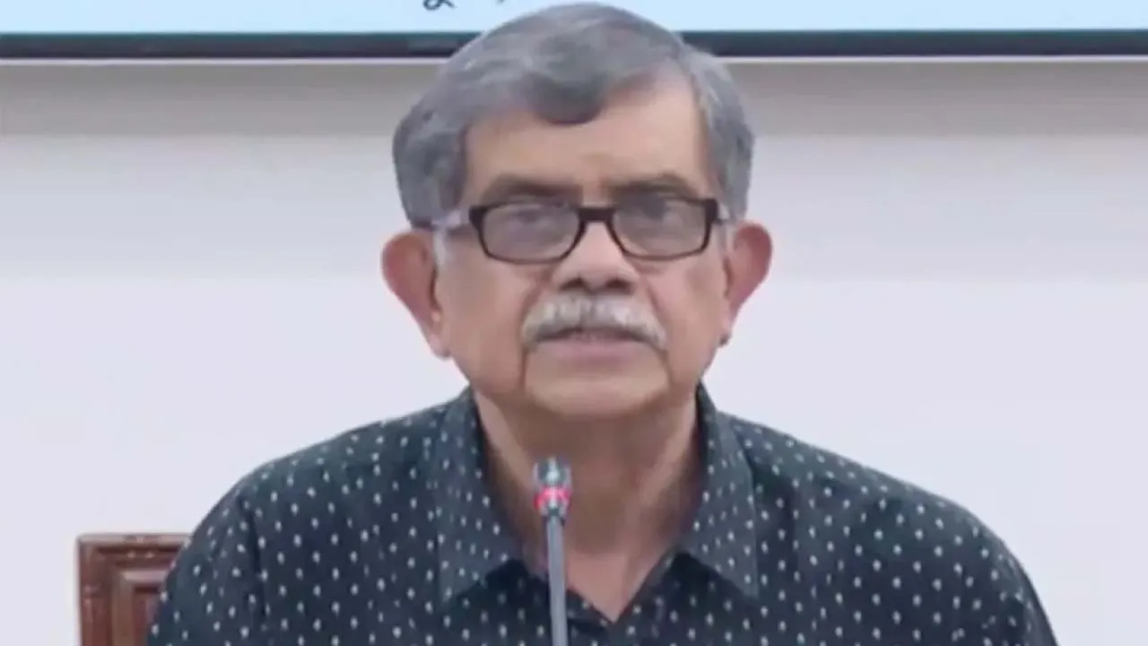 মুক্তচিন্তার সুযোগ না থাকায় বিগত সময়ে শিক্ষার বিকাশ ঘটেনি : শিক্ষা উপদেষ্টা