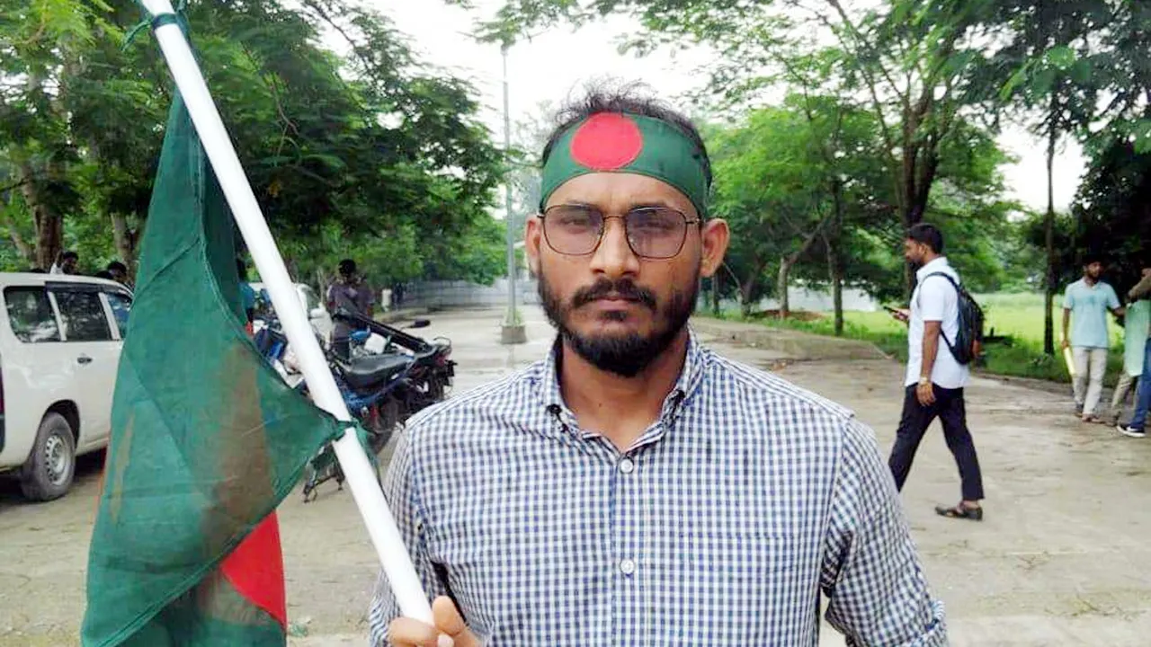 গুলিবিদ্ধ হওয়ার আগে আবু সাঈদকে বেধড়ক পেটায় পুলিশ