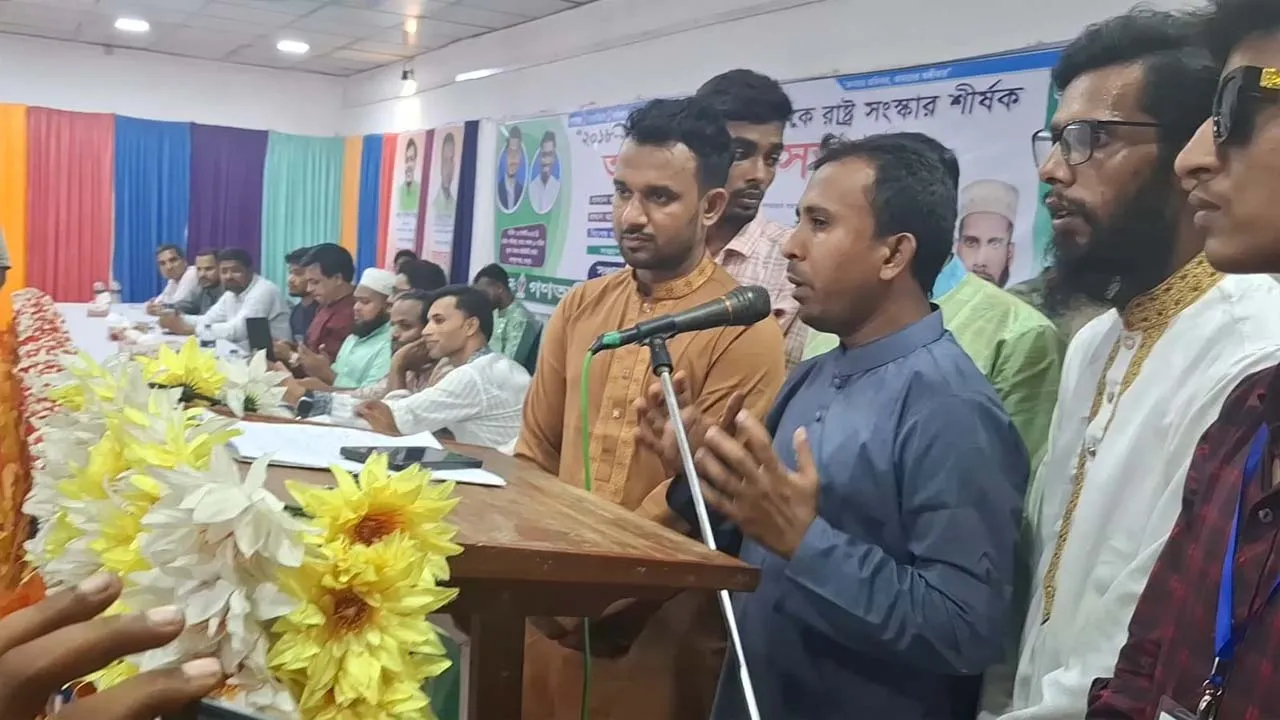 আগামী নির্বাচনে আ’লীগকে ফেরাতে ষড়যন্ত্র শুরু হয়েছে : আবু হানিফ