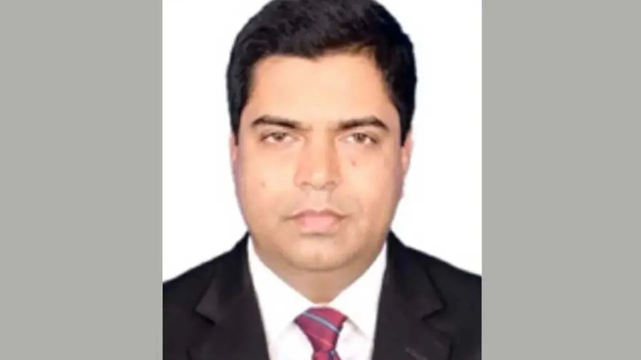 সহকারী অ্যাটর্নি জেনারেল আবুল হাসানকে অব্যাহতি