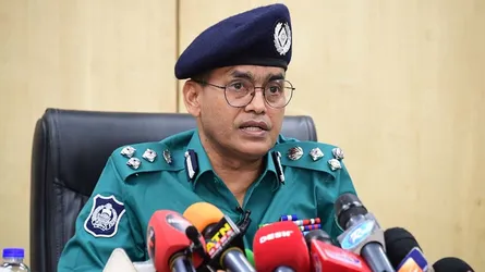 ডিএমপির ভারপ্রাপ্ত কমিশনারের দায়িত্ব নিলেন নজরুল ইসলাম
