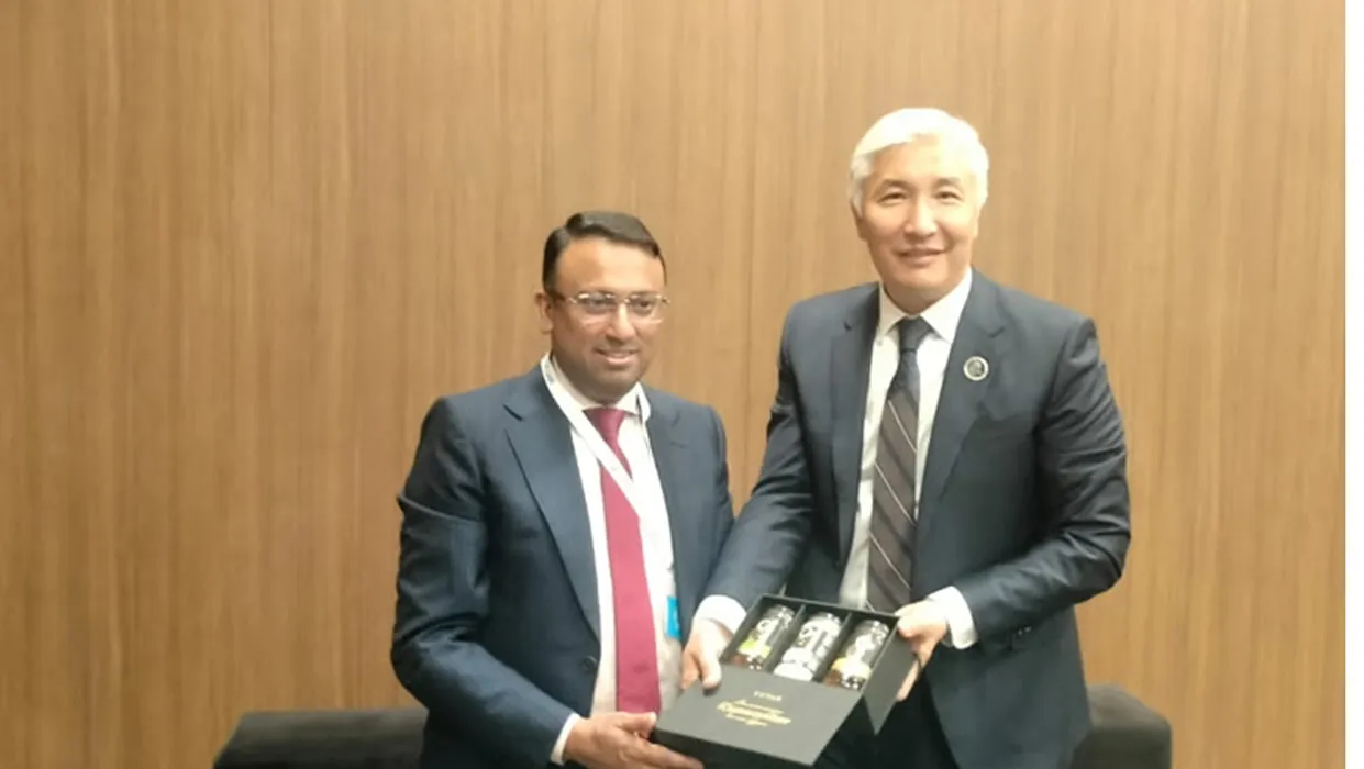প্রধানমন্ত্রীর পররাষ্ট্র উপদেষ্টার সাথে কিরগিজ প্রেসিডেন্টের বিশেষ দূতের সাক্ষাৎ