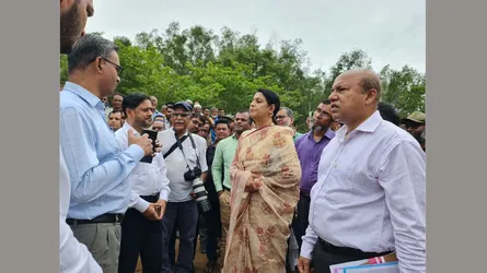 অবৈধ দখলদারমুক্ত করতে বন বিভাগ ও প্রশাসন যৌথভাবে কাজ করবে