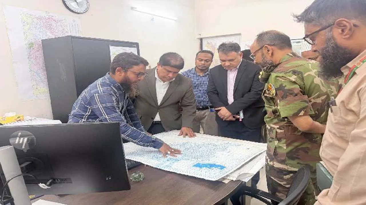 নির্ভুল ও হালনাগাদ মানচিত্র জাতীয় নিরাপত্তায় গুরুত্বপূর্ণ : প্রতিরক্ষা উপদেষ্টা