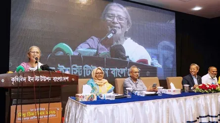 স্কুল ফিডিং প্রোগ্রামে ডিম যুক্ত করতে হবে : প্রাণিসম্পদ উপদেষ্টা