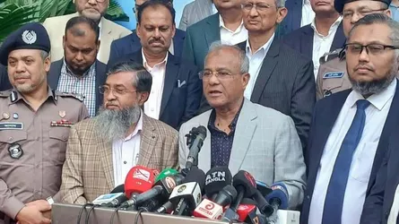 আইনশৃঙ্খলা বাহিনীকে সততা ও পেশাদারিত্ব বজায় রাখতে হবে