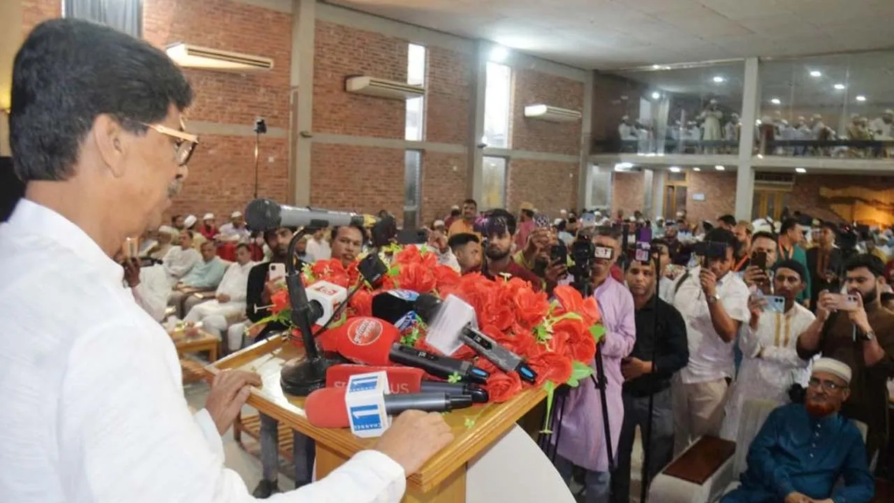 দেশের মানুষের প্রত্যাশা এখন সুশাসিত ও সুন্দর বাংলাদেশ : কৃষিমন্ত্রী