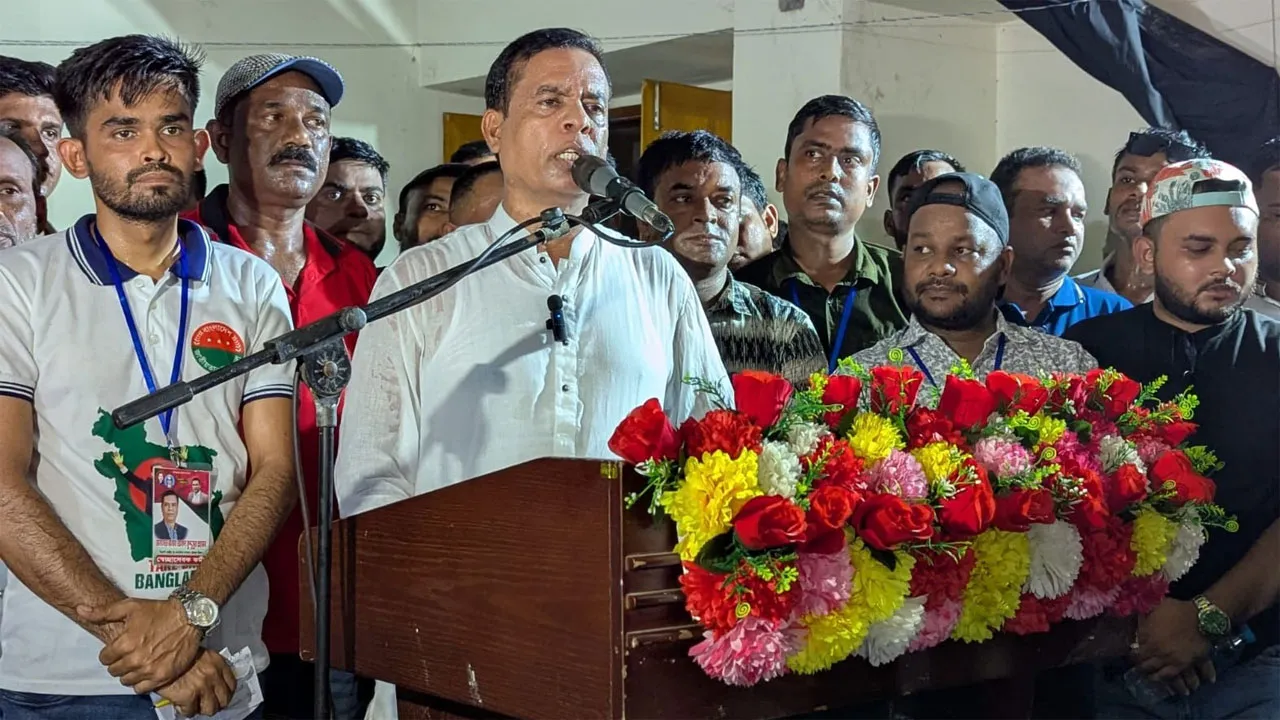 তারেক রহমানের বিরুদ্ধে অপপ্রচারের প্রতিবাদে বরিশালে বিক্ষোভ