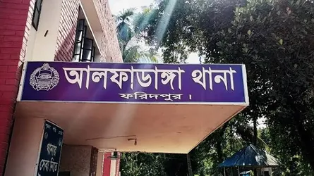 আলফাডাঙ্গায় ছেলের কোদালের কোপে মায়ের মৃত্যু