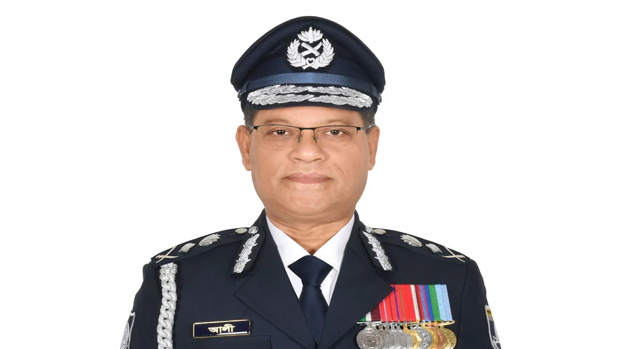 আন্তঃদেশীয় সংগঠিত অপরাধ সম্মেলনে যোগ দিতে থাইল্যান্ডের পথে আইজিপি