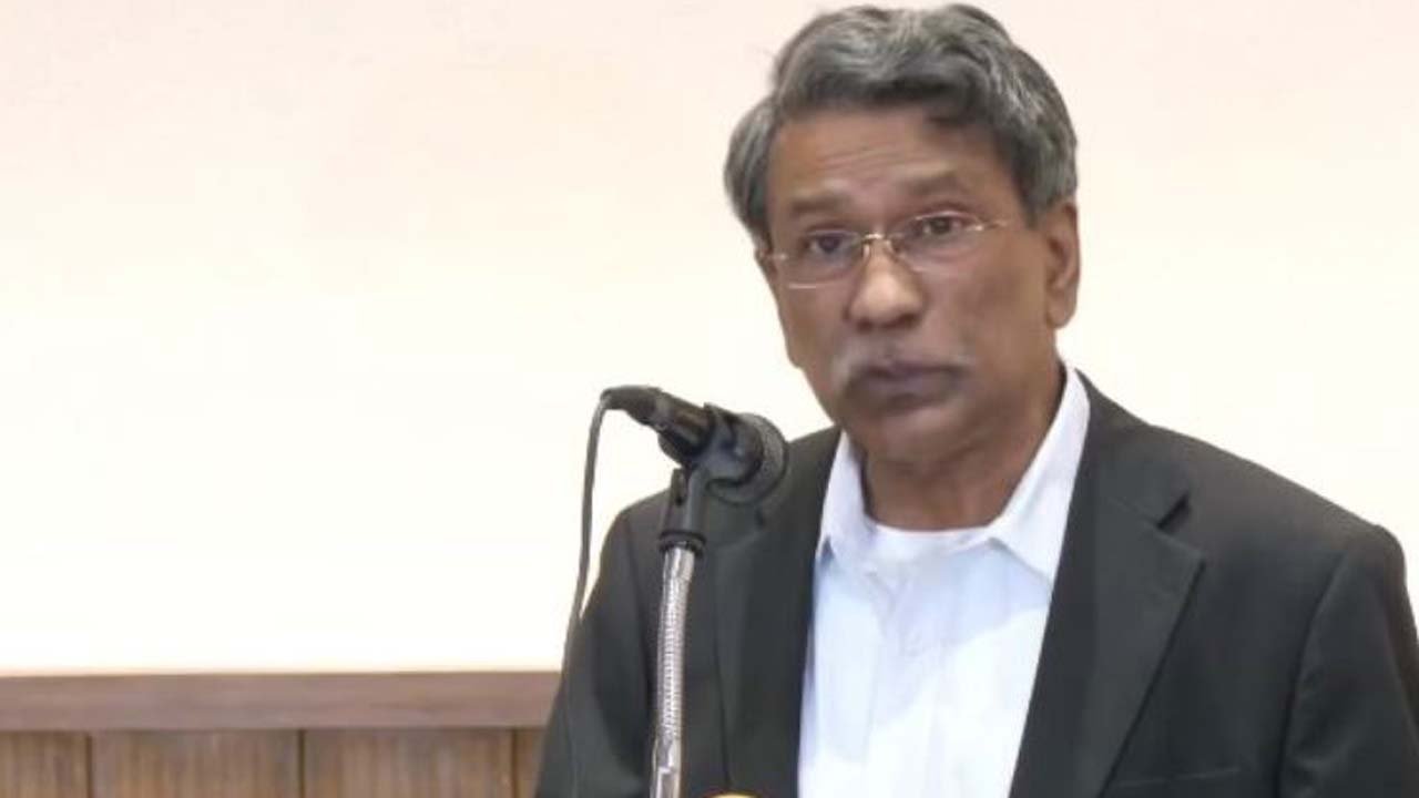 আলী রীয়াজ