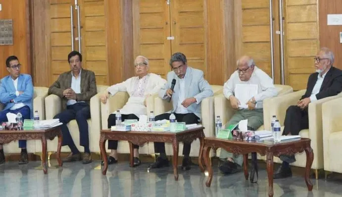 ‘জুলাই মাসের মধ্যেই জাতীয় সনদে উপনীত হওয়ার জন্য কমিশন প্রতিশ্রুতিবদ্ধ’