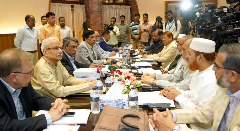 জাতীয় সনদের দিকে দ্রুত অগ্রসর হতে চায় ঐকমত্য কমিশন : আলী রীয়াজ
