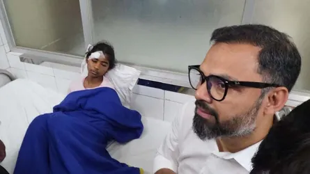 নতুন কুঁড়িতে অংশ নিয়ে ফেরার পথে দুর্ঘটনায় আহত সোহাদা, চিকিৎসার দায়িত্ব নিলেন ক্রীড়া প্রতিমন্ত্রী