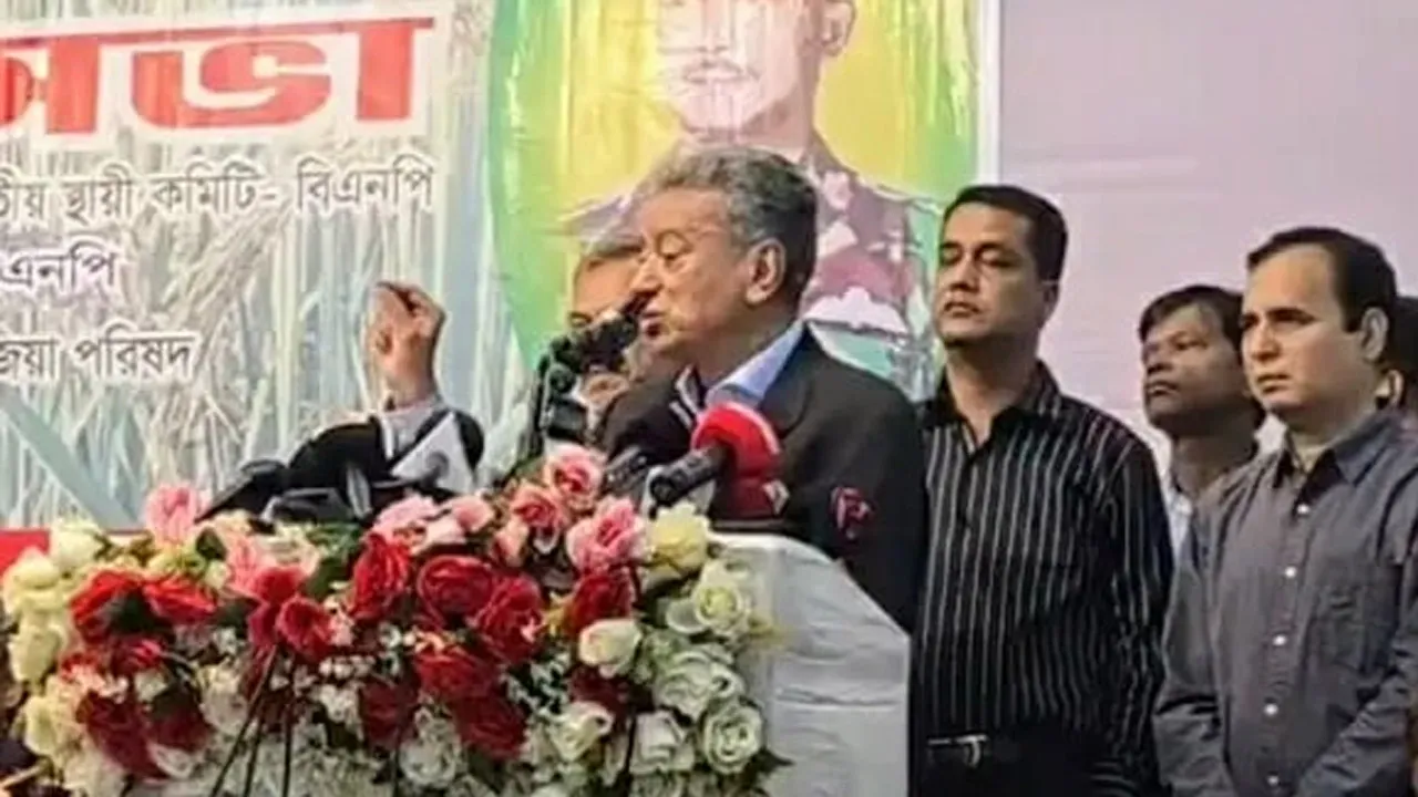 বিএনপি ও গণতন্ত্র একে অপরের পরিপূরক : আমীর খসরু