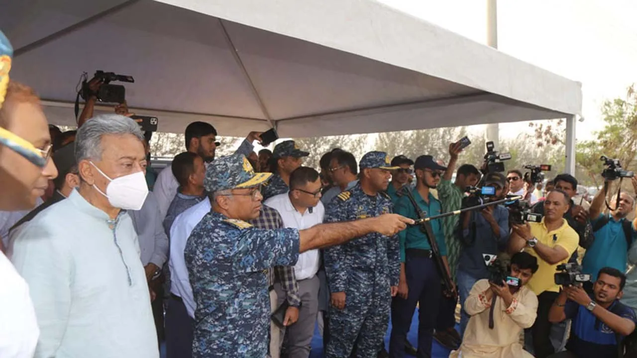 সরকার নতুন নতুন কর্মসংস্থান সৃষ্টিতে কাজ করছে : অর্থমন্ত্রী