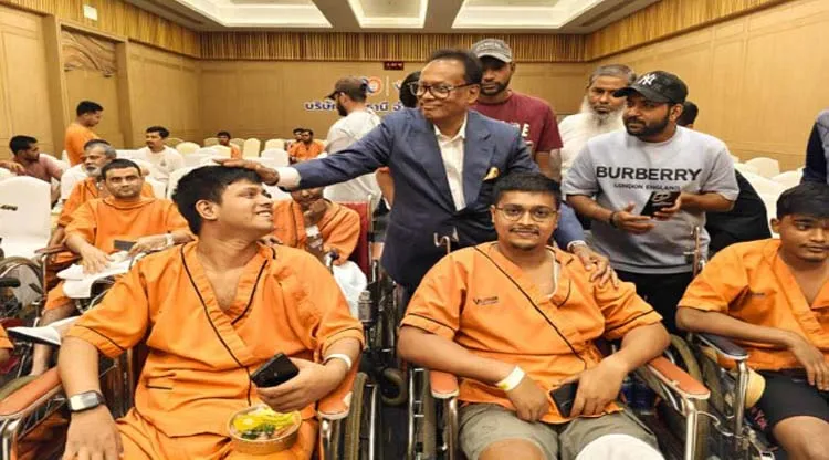 থাইল্যান্ডে চিকিৎসাধীন জুলাই যোদ্ধাদের খোঁজখবর নিলেন টেলিযোগাযোগমন্ত্রী