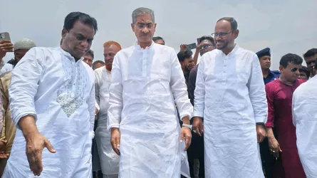 যমুনার ভাঙন ঠেকাতে টাঙ্গাইলে স্থায়ী বেড়িবাঁধ নির্মাণের ঘোষণা পানিসম্পদ মন্ত্রীর