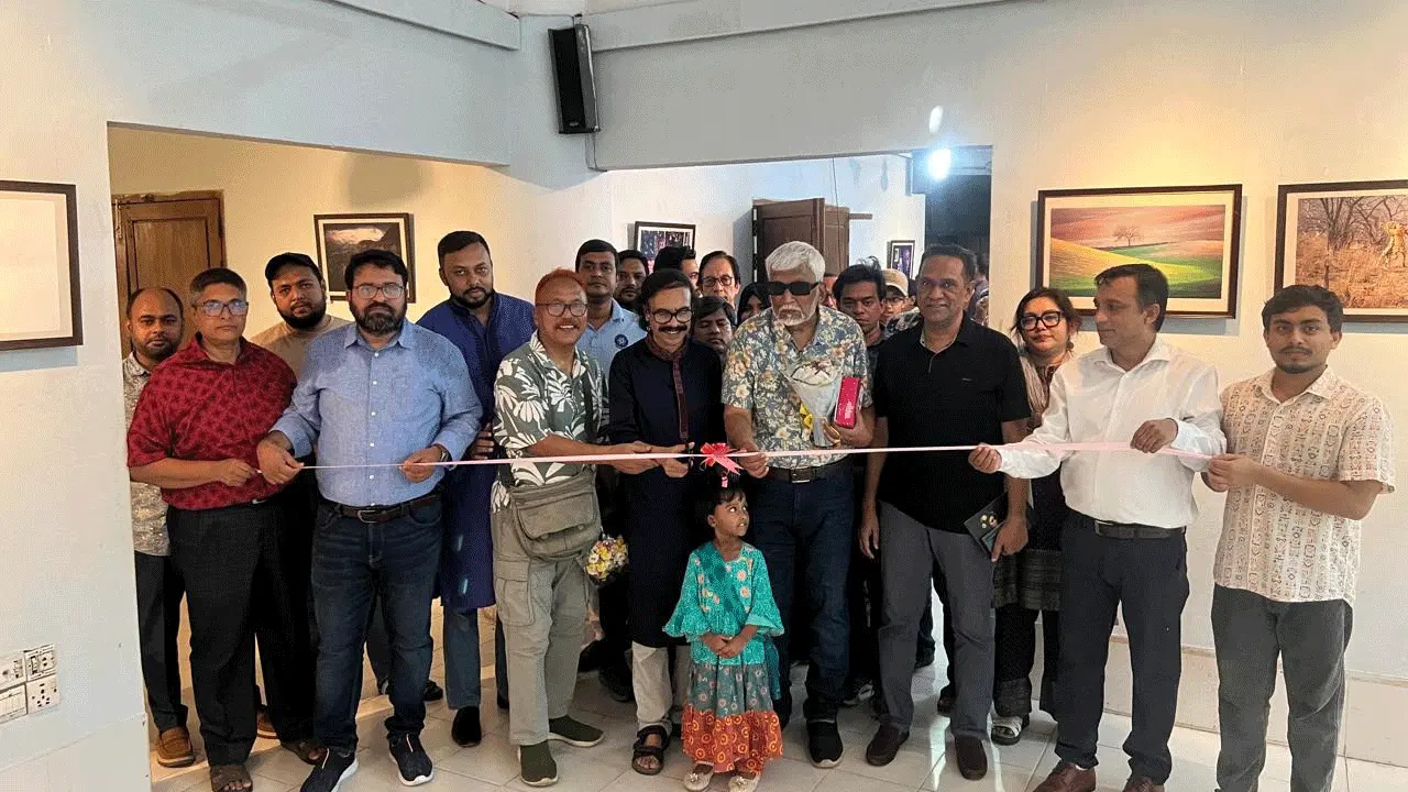 চট্টগ্রামে ৪০ দেশের আলোকচিত্রীর ৭০ ছবি নিয়ে আন্তর্জাতিক প্রদর্শনী