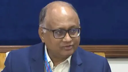 তদন্তকাজে বাধা দিলে নাম প্রকাশ করে দেব : দুদক চেয়ারম্যান