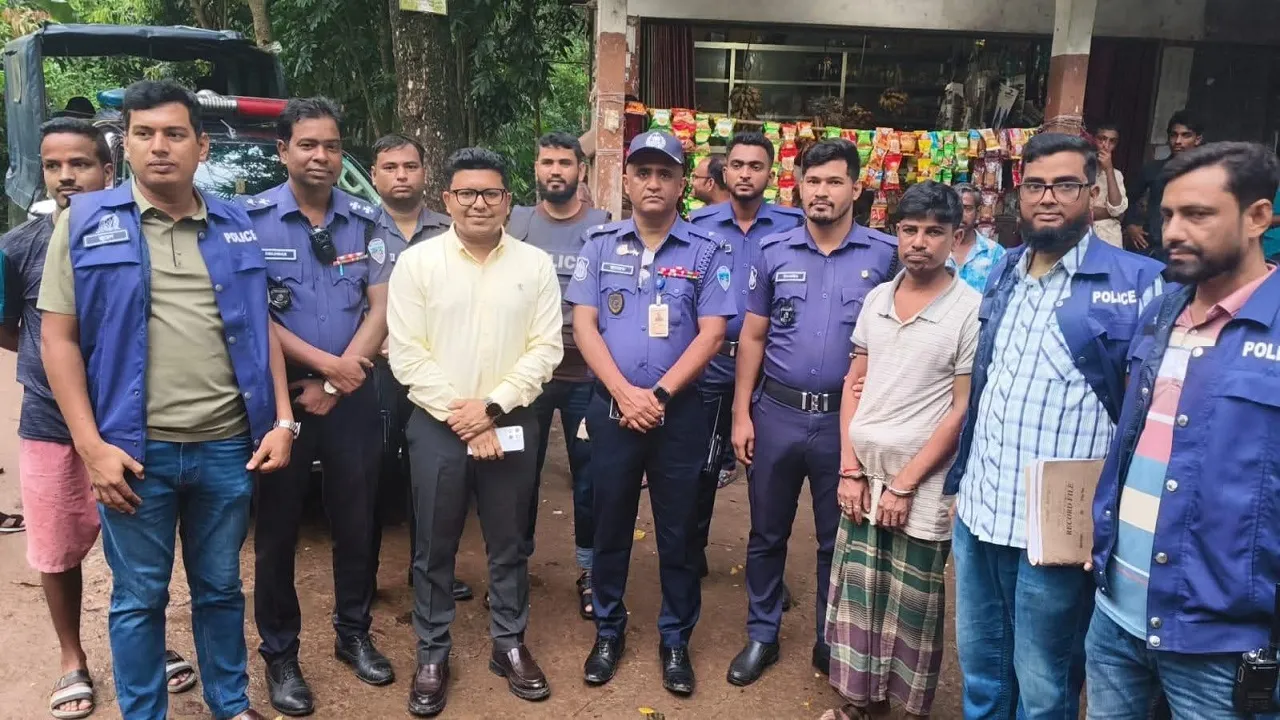 আনোয়ারায় মদ্যপানের দায়ে দুই যুবকের কারাদণ্ড