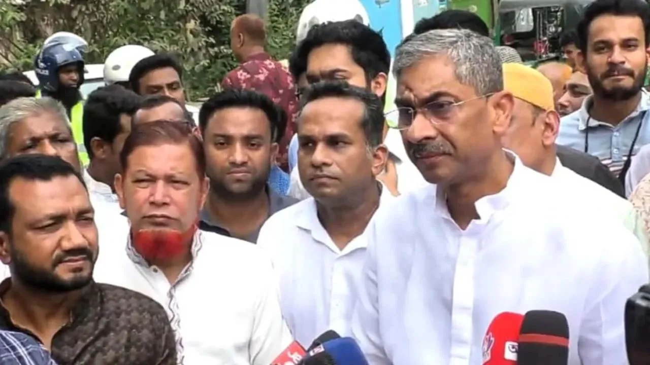 সতেরো বছরের জঞ্জাল পরিষ্কার করতে হবে : পানিসম্পদ মন্ত্রী