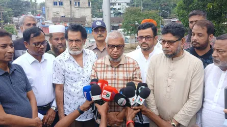 এবারো ন্যায্য পাওনা নিয়ে বাড়ি ফিরছেন শ্রমিকরা : শ্রমমন্ত্রী