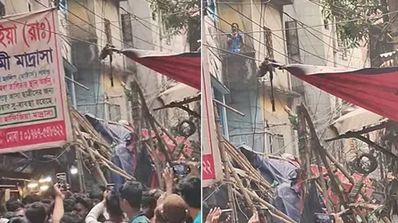 ভূমিকম্পে আরমানিটোলায় ৫তলা ভবনে ধস