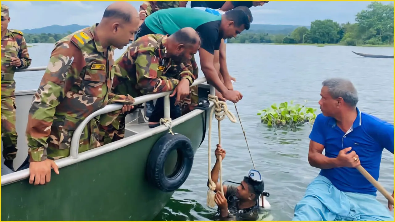 কাপ্তাই হ্রদে নৌকাডুবি : সেনাবাহিনীর সফল উদ্ধার অভিযান