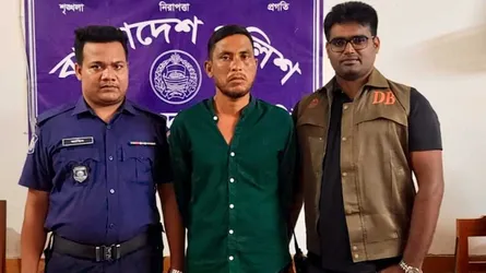 চুয়াডাঙ্গায় স্পিরিট পানে ৬ জনের মৃত্যুর ঘটনায় গ্রেফতার ২