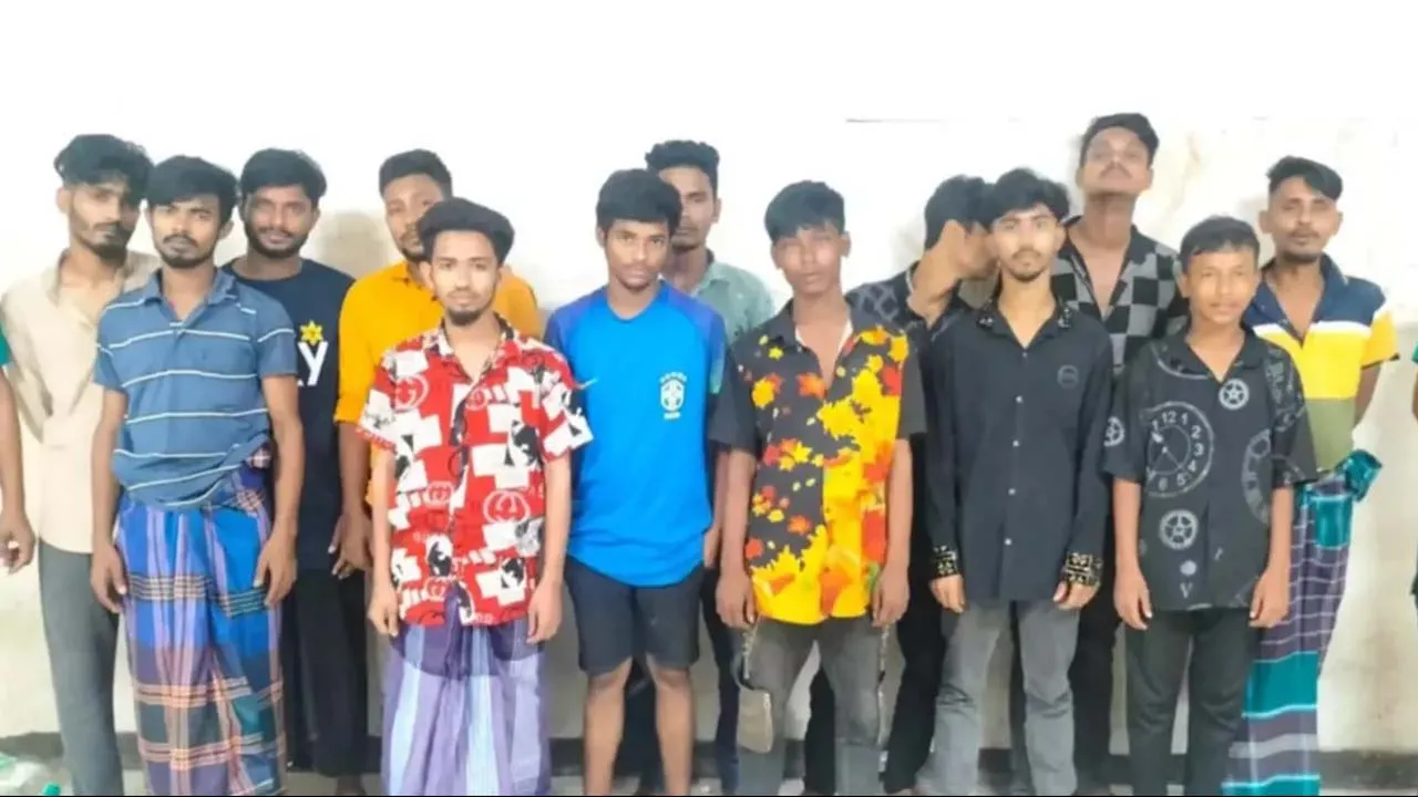 মোহাম্মদপুর ও আদাবরে পুলিশের বিশেষ অভিযানে গ্রেফতার ১৭