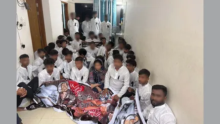 ভাটারায় কার্যক্রম নিষিদ্ধ আ’লীগের ৫৩ নেতাকর্মী গ্রেফতার