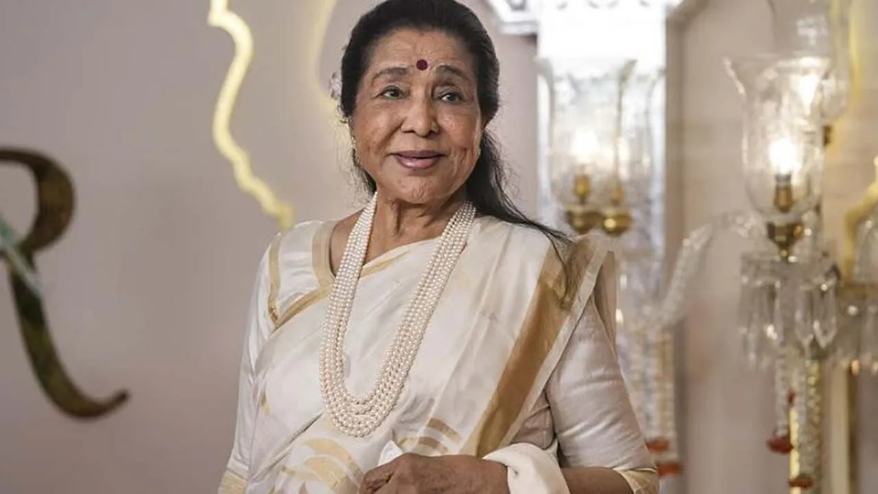 কিংবদন্তী সঙ্গীতশিল্পী আশা ভোঁসলে আর নেই